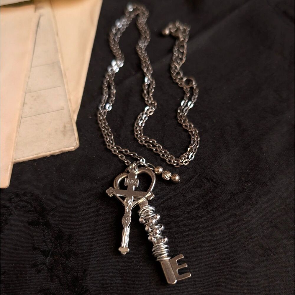 Silver Key Jesus Christ Crucifix Pendant Charm Long Chain Necklace